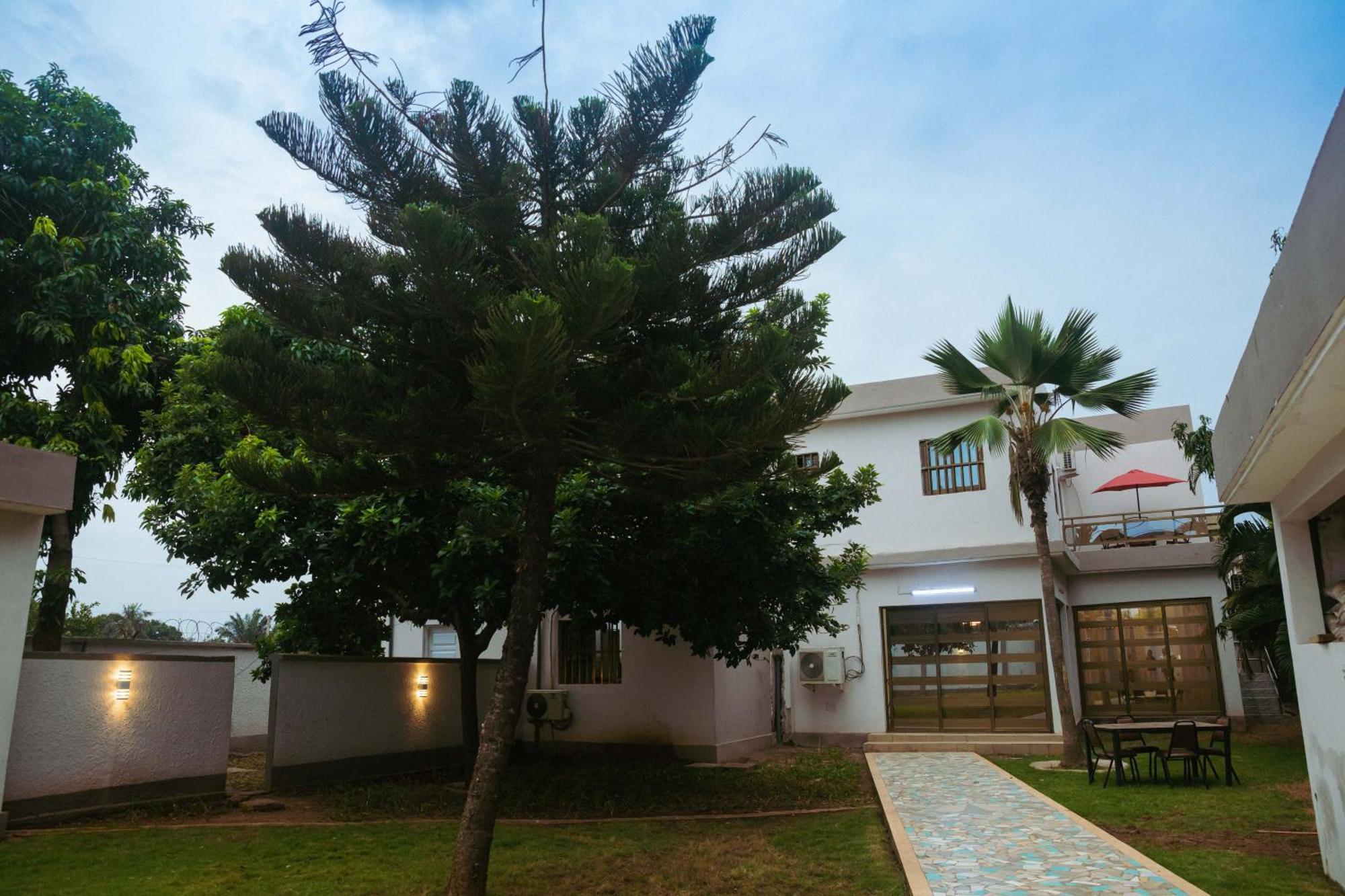 Studio Residence Condominium Lomé Kültér fotó